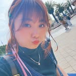 依依いより's profile picture